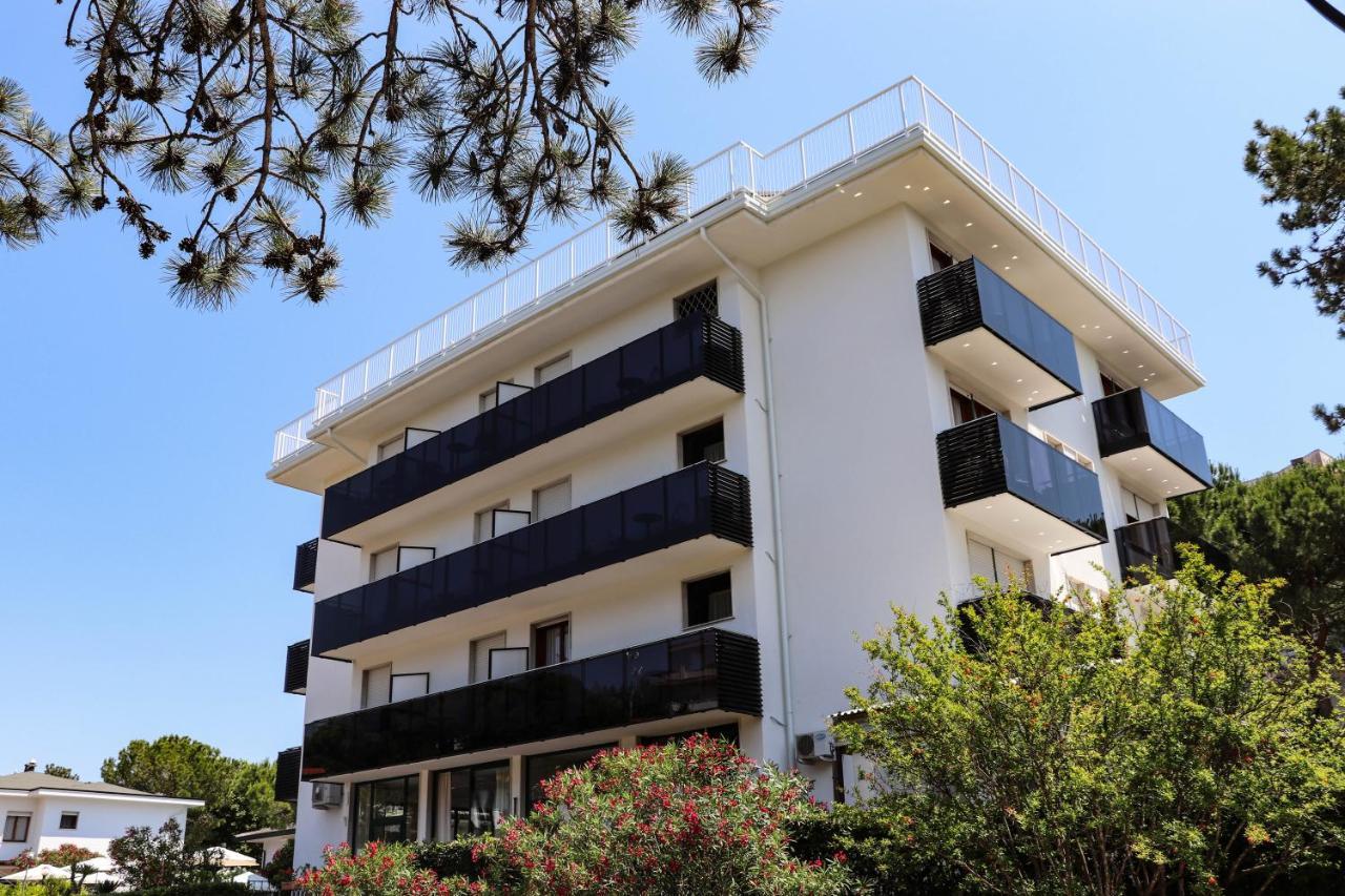 Hotel Eden Lignano Sabbiadoro Ngoại thất bức ảnh