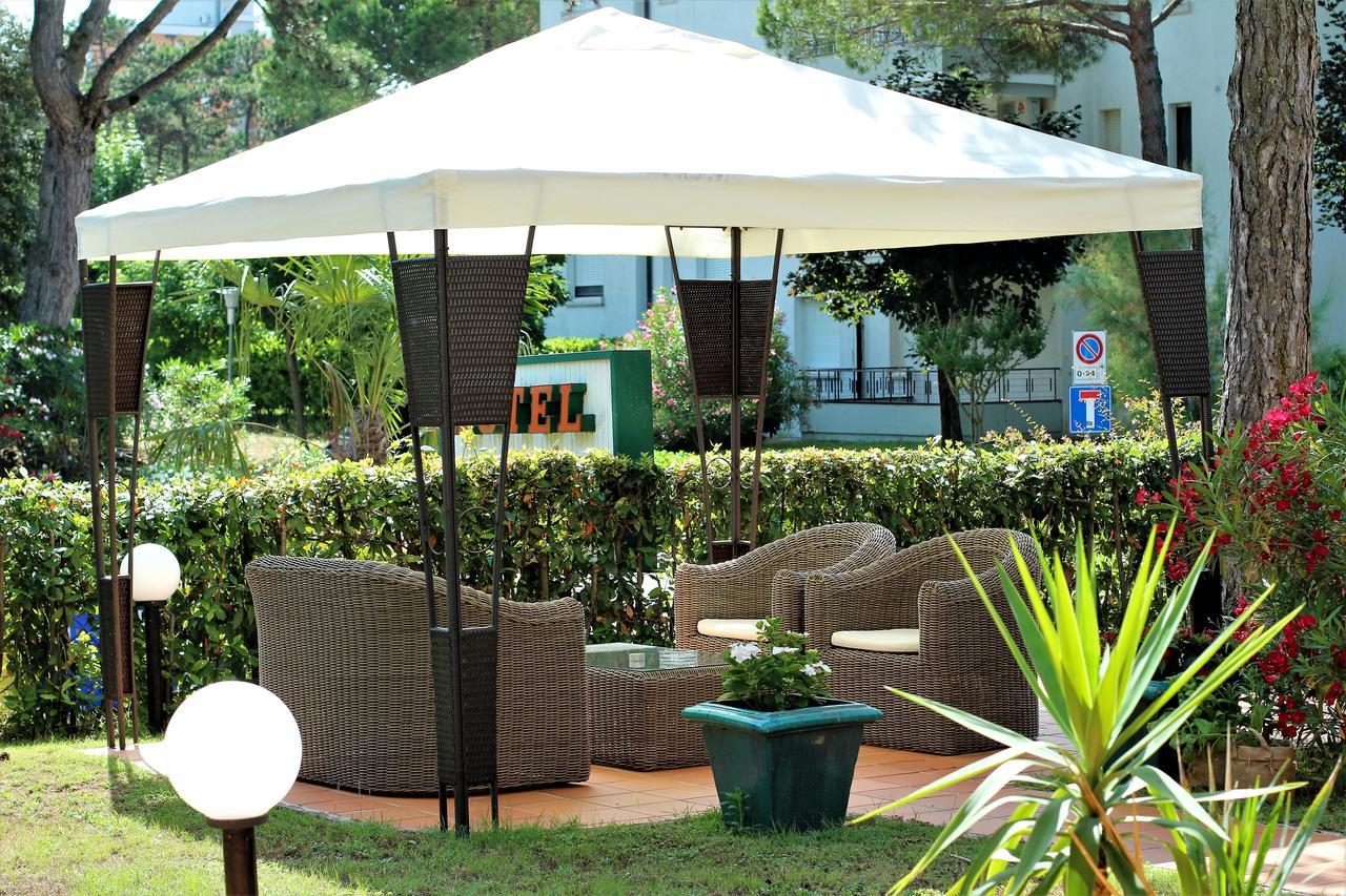 Hotel Eden Lignano Sabbiadoro Ngoại thất bức ảnh